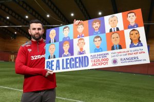Kelly Signs New Deal